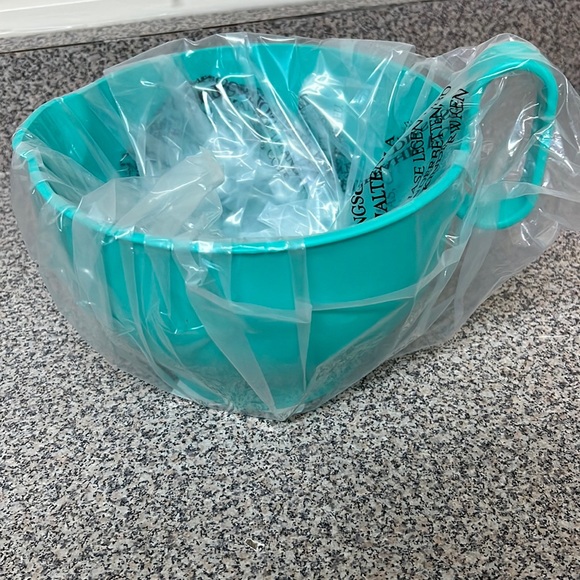 Pampered Chef Kitchen Pampered Chef Mixing Bowl Poshmark
